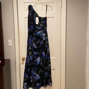 NWT Ralph Lauren one shoulder floral gown.